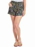 Royalty For Me Women's Pull-On Shaped Hem Shorts Stripe Flap Pockets Size L