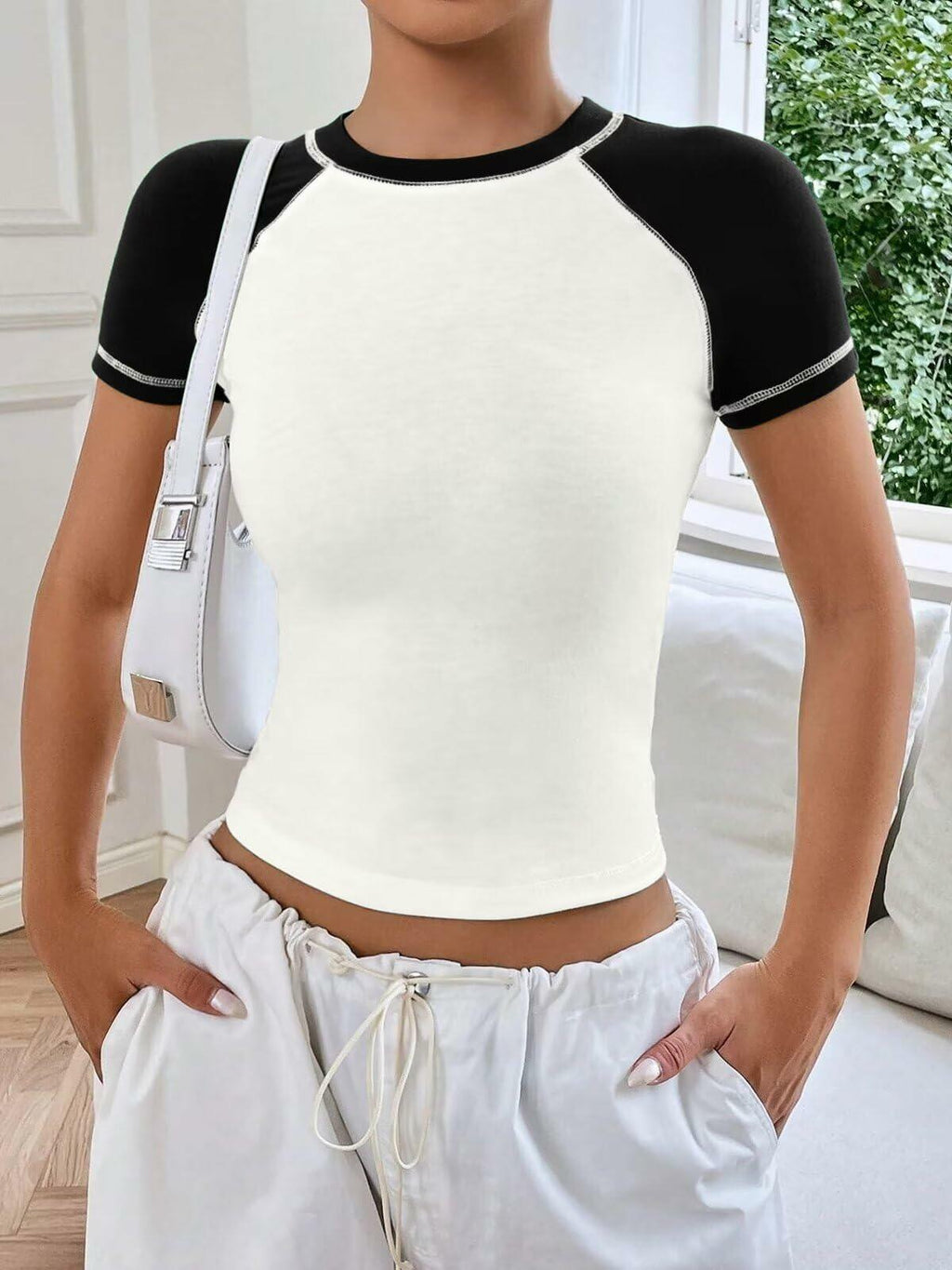 Women's Short Sleeve Crewneck Slim Fit White T Shirt Size M