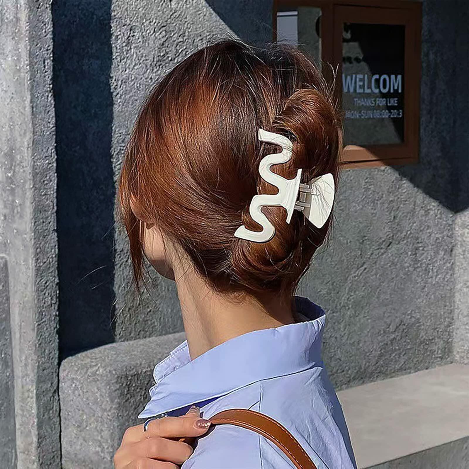Yexnum 6pcs Acrylic Wavy Claw Hair Clips for Women Thick Thin Curly Hair