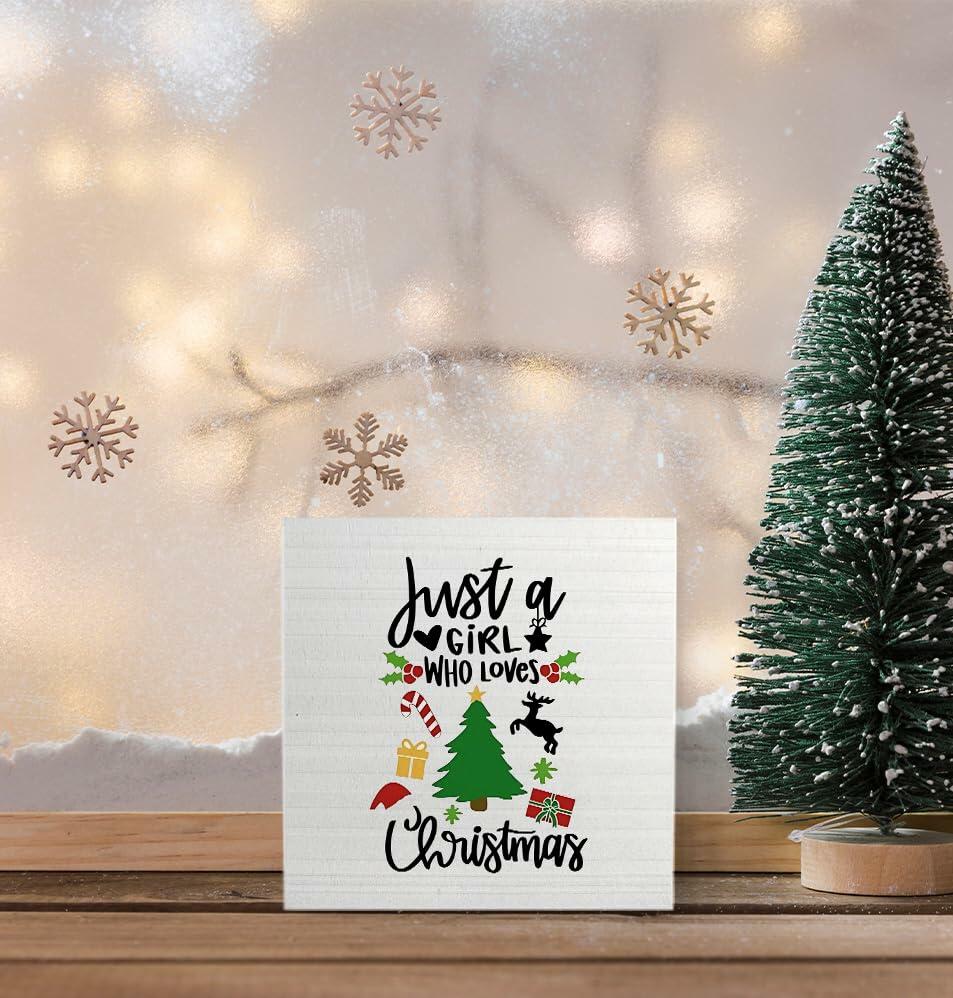 Absnfatu Christmas Wooden Box Sign Just a Girl Who Loves Christmas 5x5 Inch