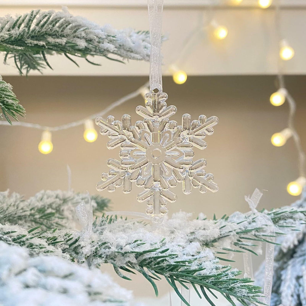 Ceoyiler 18 Pc 3D White Snowflake Christmas Tree Ornaments Hanging Decor