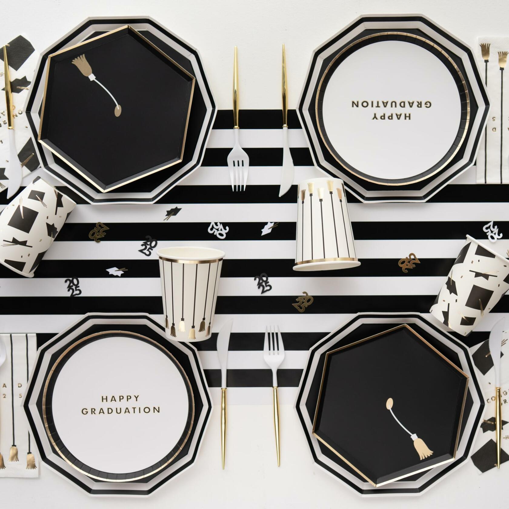 Bonjour Fête Disposable Black & White Table Runner 16x120 Pack of 1