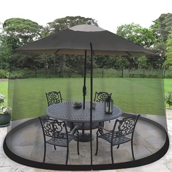 Outdoor 9-Foot Umbrella Table Screen
