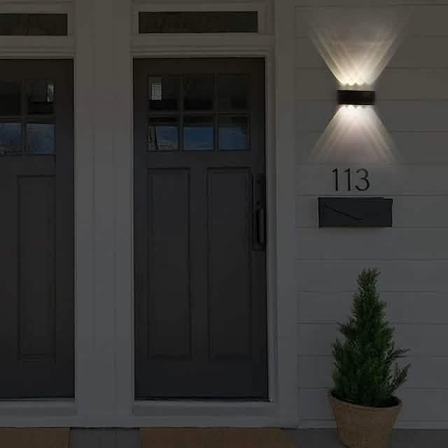 Outdoor Waterproof Wall Light