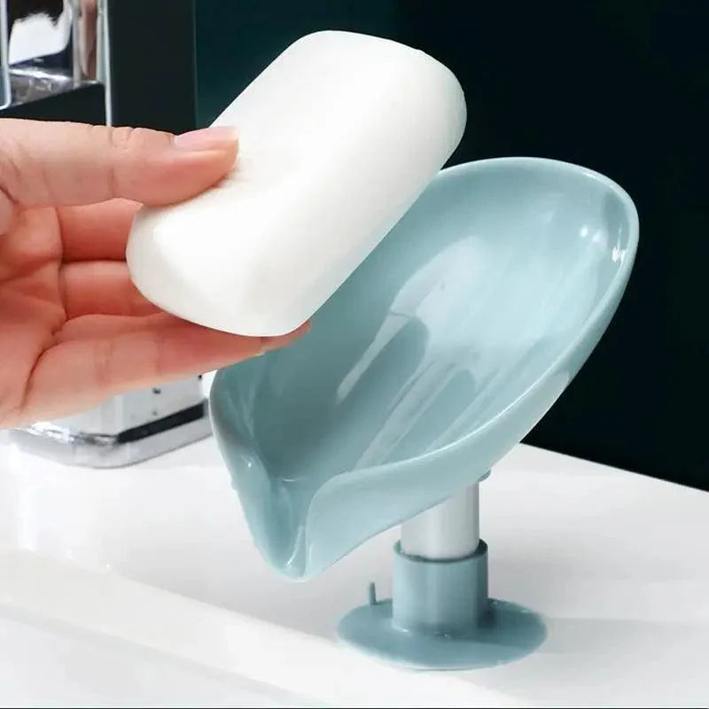 Portable Soap Dish Leaf Shape Soap Holder Leaf Shaped Soap Box Soap Dish For Bathroom Suction Cup Bathroom Storage For Soap Soap Dishes Sponge Container with Suction Cup Leaf Shape Self Draining for Bathroom Kitchen Sink