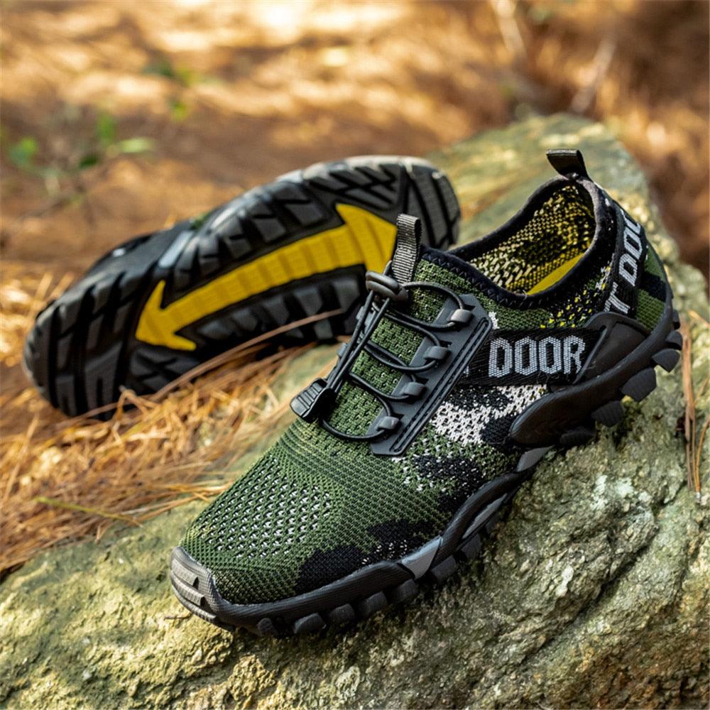 Quick Dry Men Sneakers Slip On Upstream Shoes Water Hiking Beach Surfing Shoes Sandals Barefoot Beach Sneakers Swim Boating Fishing Yoga Gym
