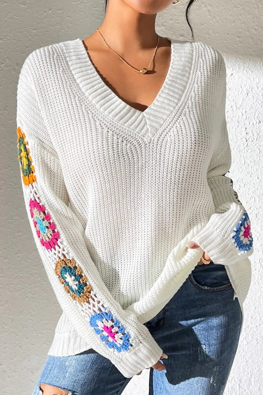 Randomly mixed color hand hook flower splicing V-neck pullover sweater