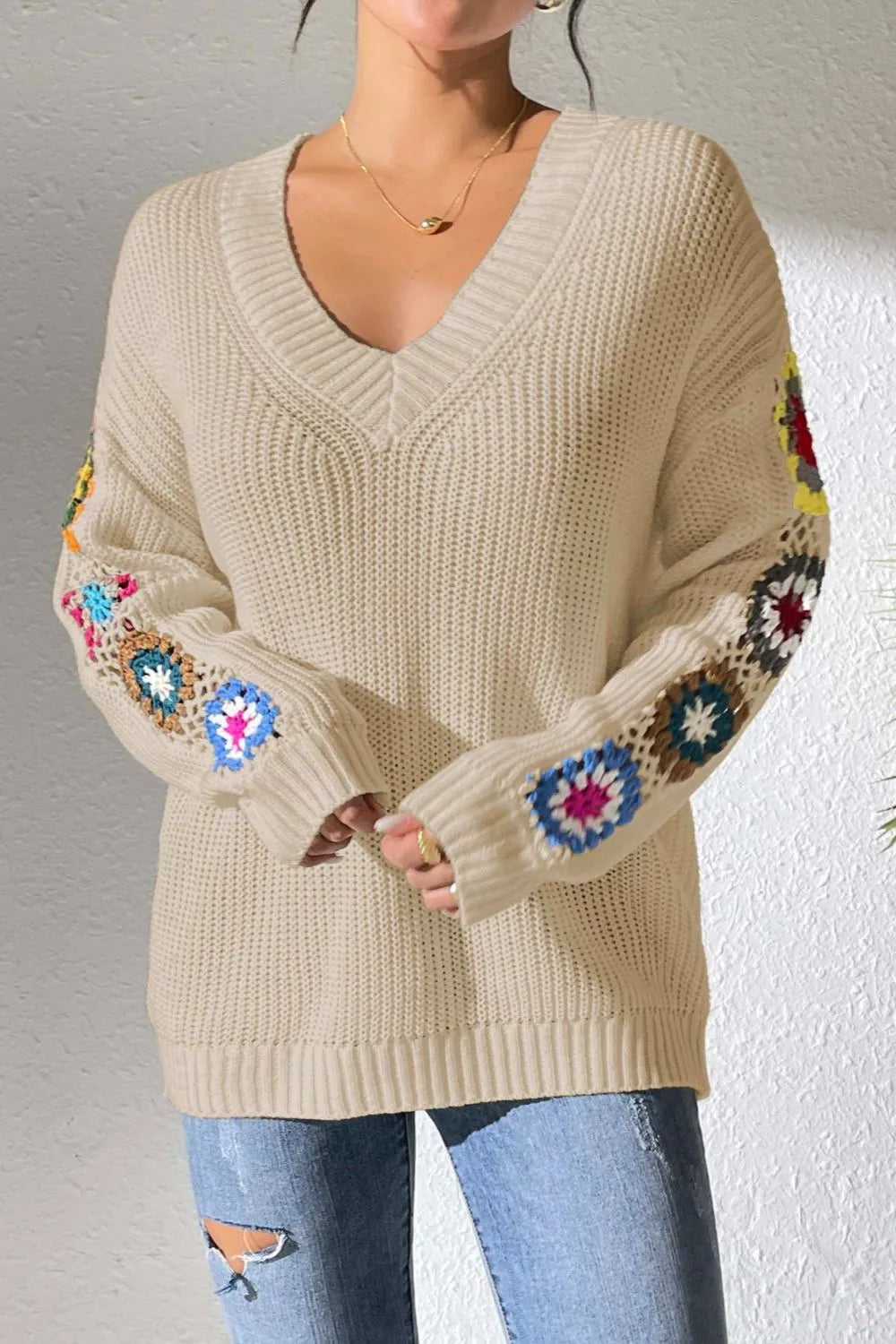 Randomly mixed color hand hook flower splicing V-neck pullover sweater