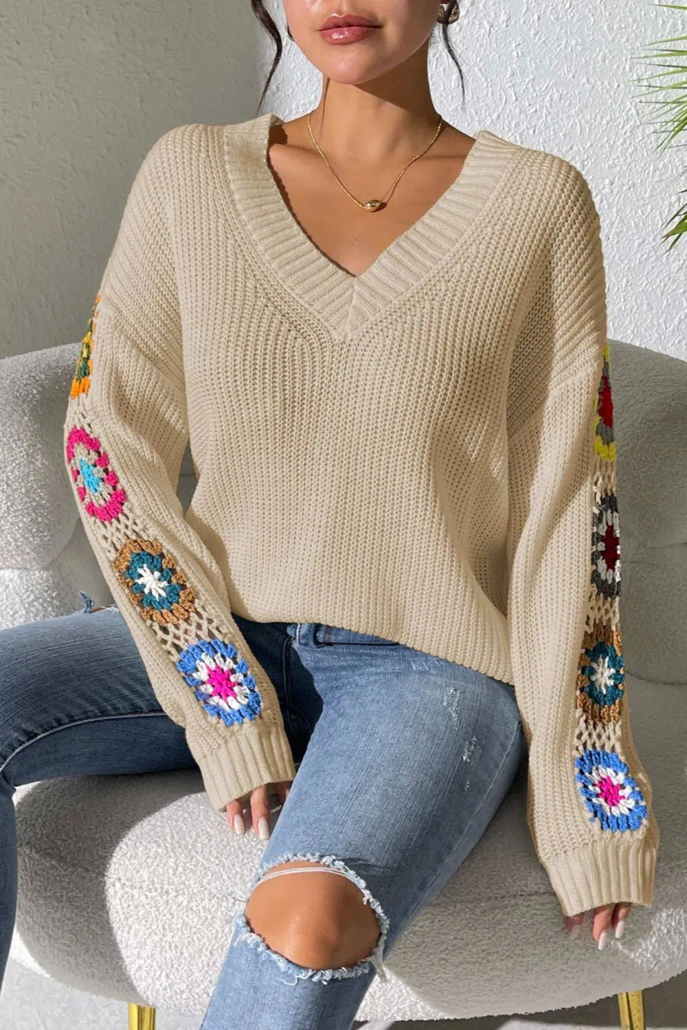 Randomly mixed color hand hook flower splicing V-neck pullover sweater