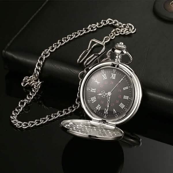 Retro Smooth Men Pocket Watch with Chain