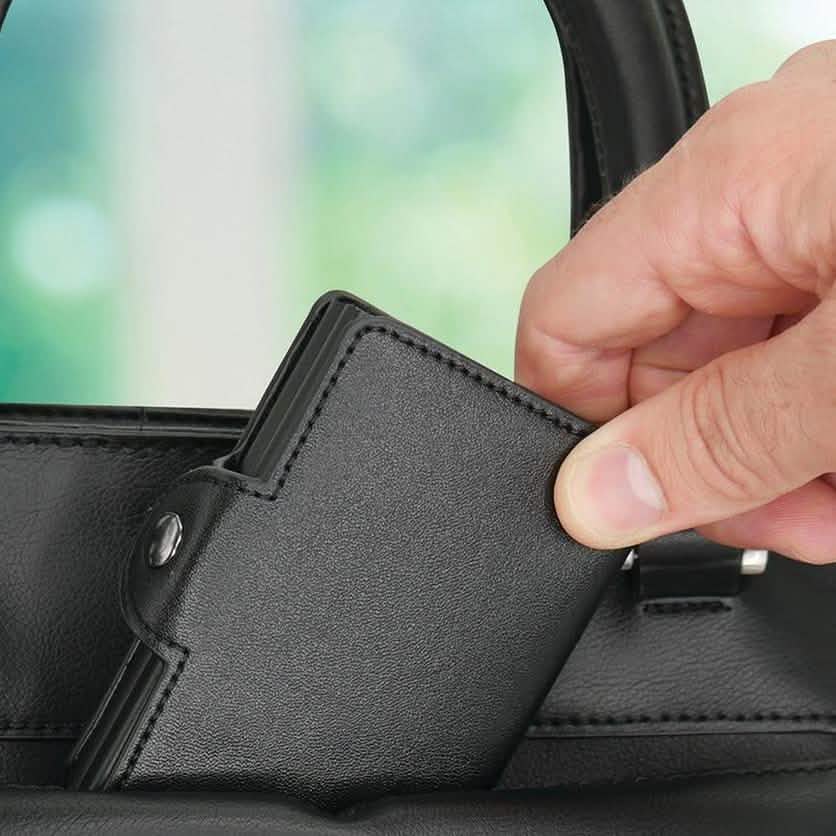 RFID-Blocking Cascading Quick Card Wallet