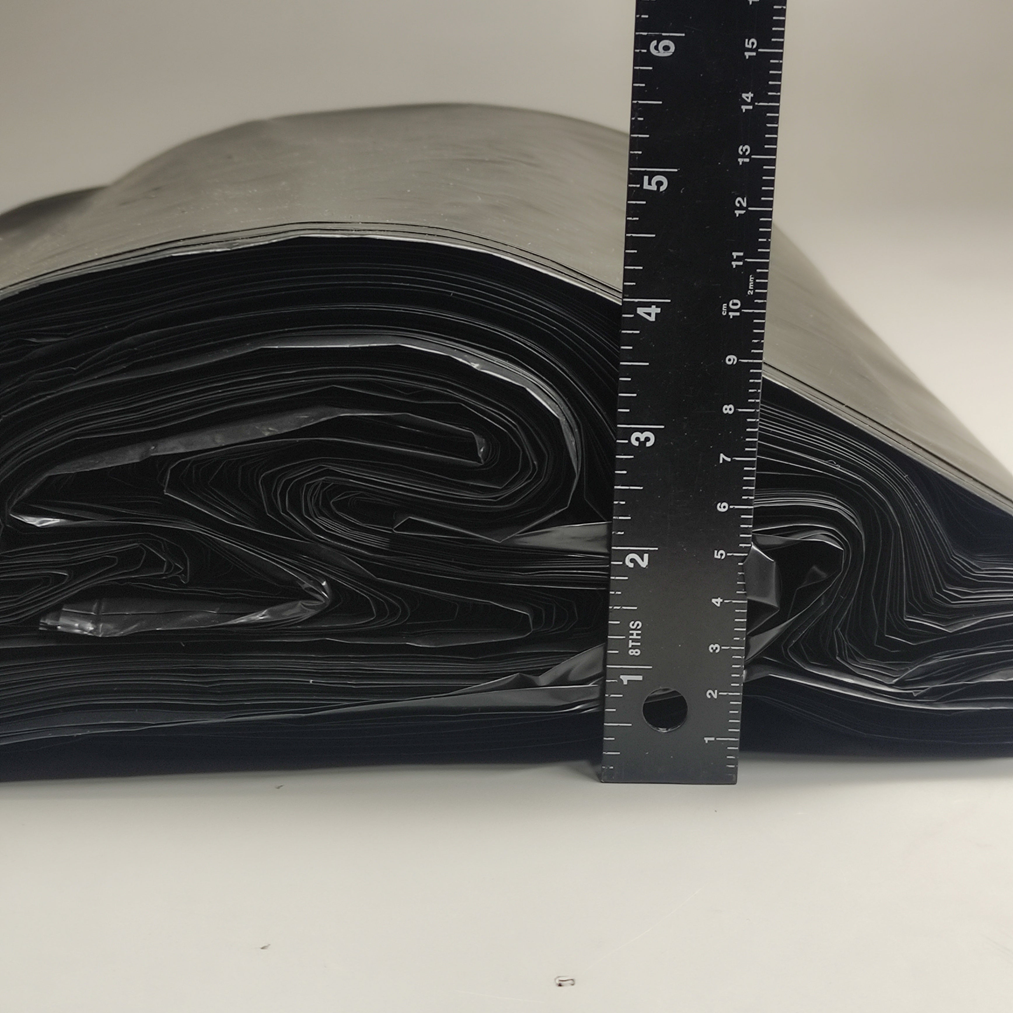 STOUT COMMERCIAL (100 BAGS) 65 Gallon 1.5MIL CAN LINERS 50" X 51" T5051B15