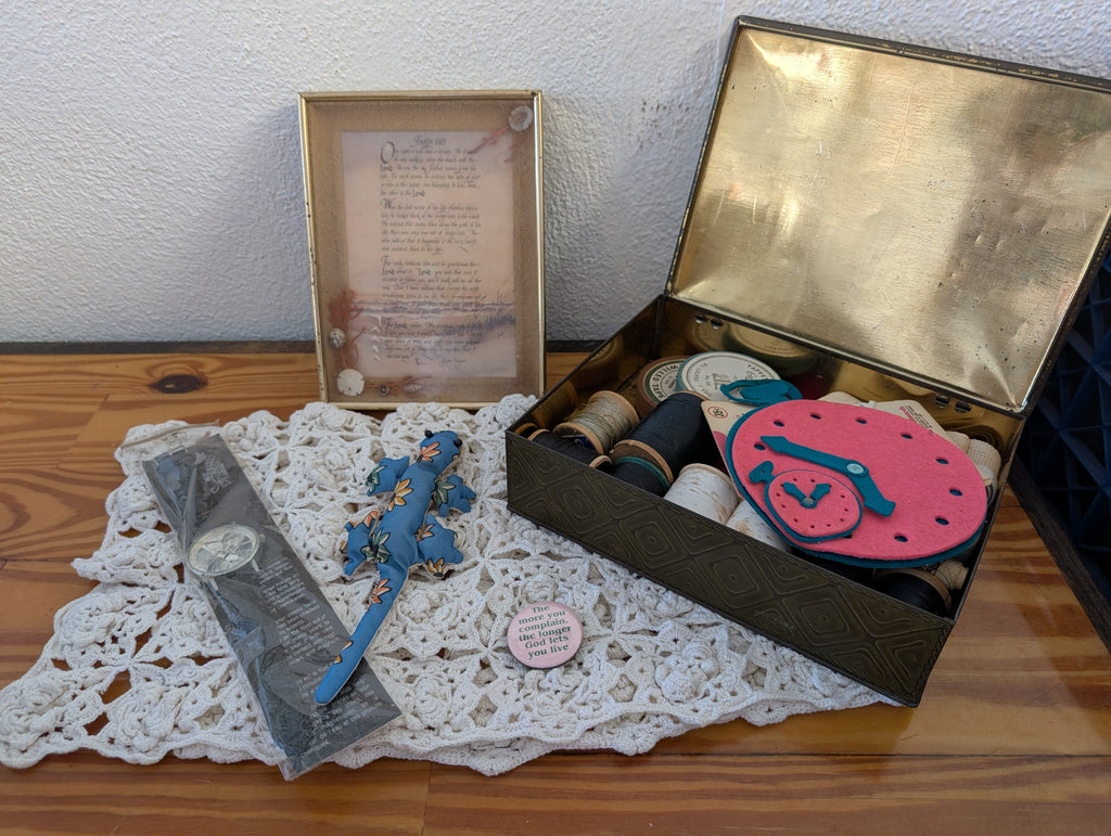 The Grandmother's Attic Mystery! 🕰️ Vintage Relics!