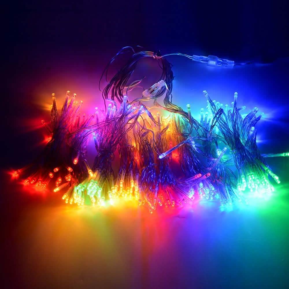 Safety Voltage Operated 300 LED Curtains Light