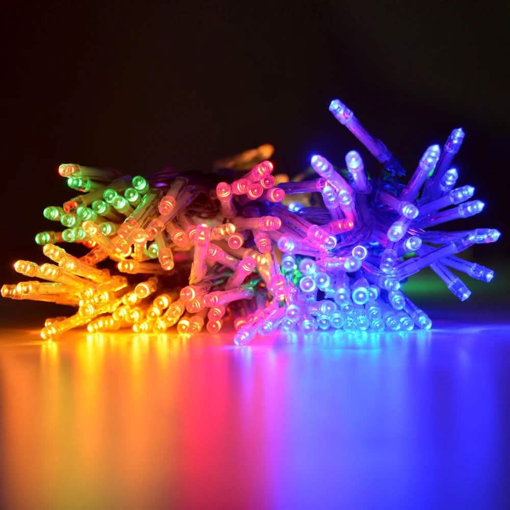 Safety Voltage Operated 300 LED Curtains Light