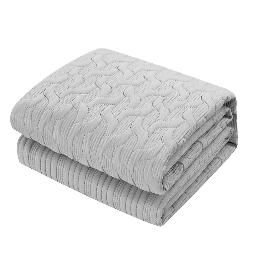 Shaly Quilt Cover Set Interlaced Vine Pattern Quilted Bed