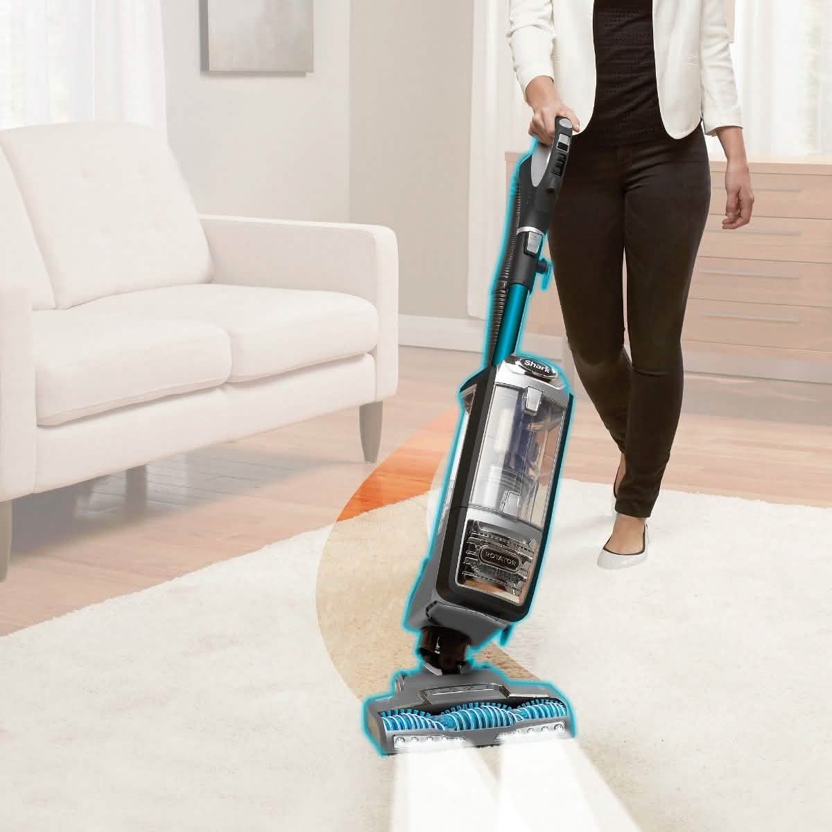 Shark Rotator Powered Lift-Away Upright Vacuum Cleaner - NV650 (Refurbished)