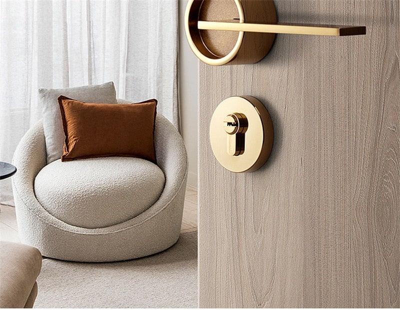 Simple Golden Split Lock Zinc Alloy Indoor Wooden Door Lock Magnetic Mute Bedroom Door Lock Universal Handle Lock Key Pin For Bedroom Bathroom Interior Privacy Door