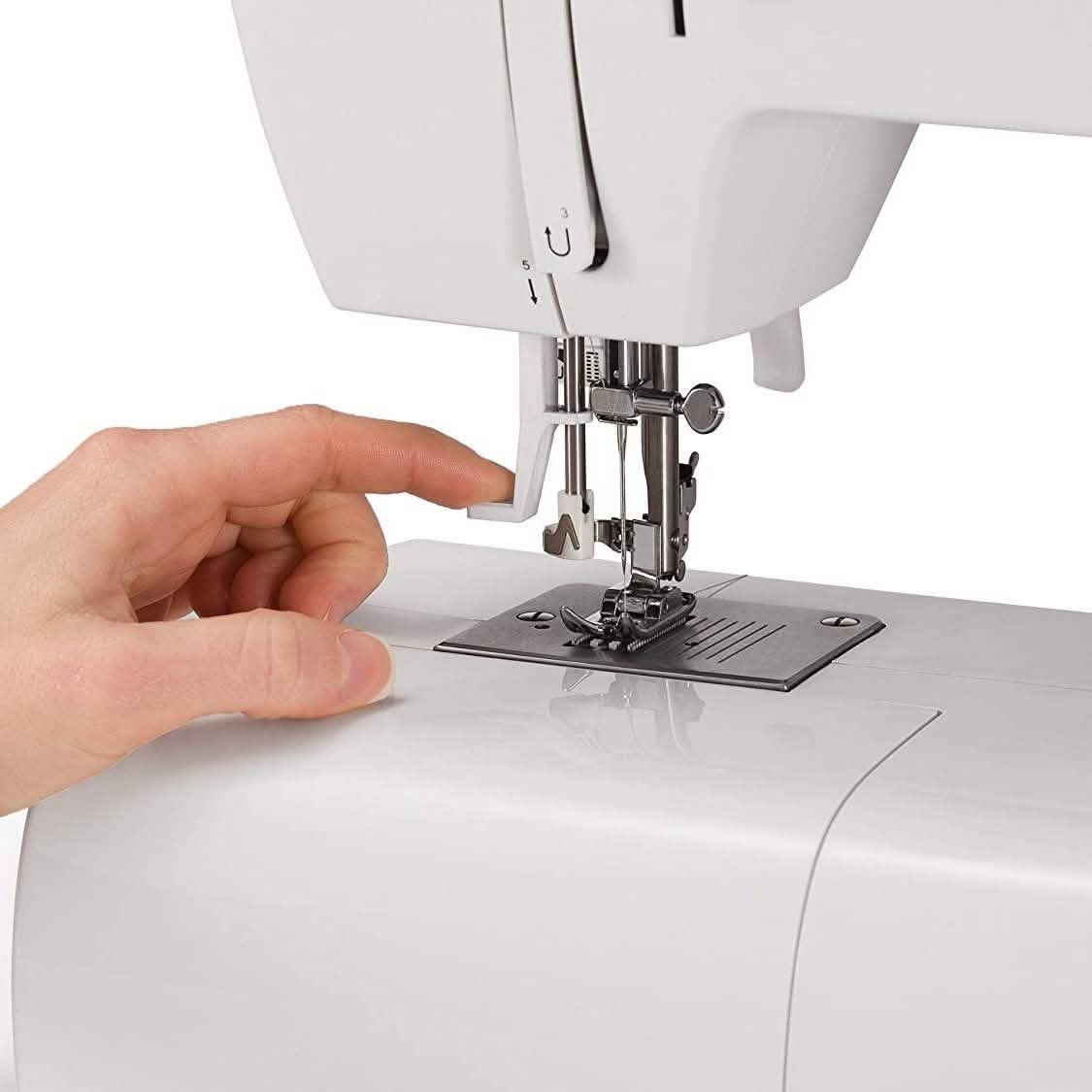 Singer Sewing Machine 2277 Tradition Essential (Refurbished)