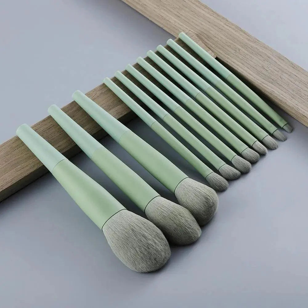 Sizzling 11/8pcs Natural Hair Green Makeup Brushes Foundation Powder Eyeshadow Eyebrow Brush Set Profesional Cosmetic Tool