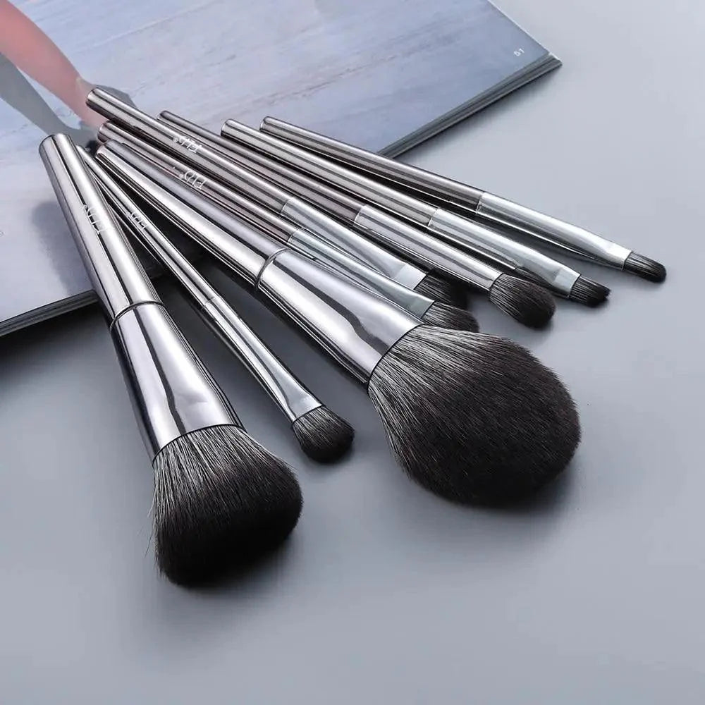 Sizzling 11/8pcs Natural Hair Green Makeup Brushes Foundation Powder Eyeshadow Eyebrow Brush Set Profesional Cosmetic Tool