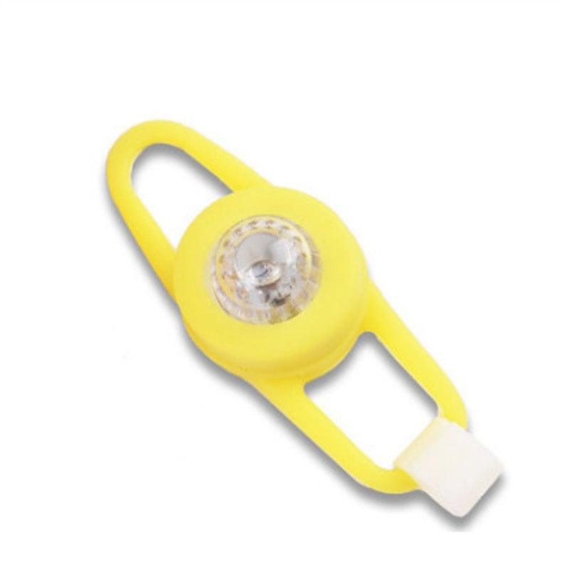 Small Yellow Bike Duck Bicycle Bell Luminous Airscrew Helmet Duck Ducky Bicycle Wind Motor Riding Cycling Lights Horn Rubber Duck Toy Car Ornaments Yellow Duck Car Dashboard Decorations Squeeze Duck Bicycle Horns With Propeller Helmet
