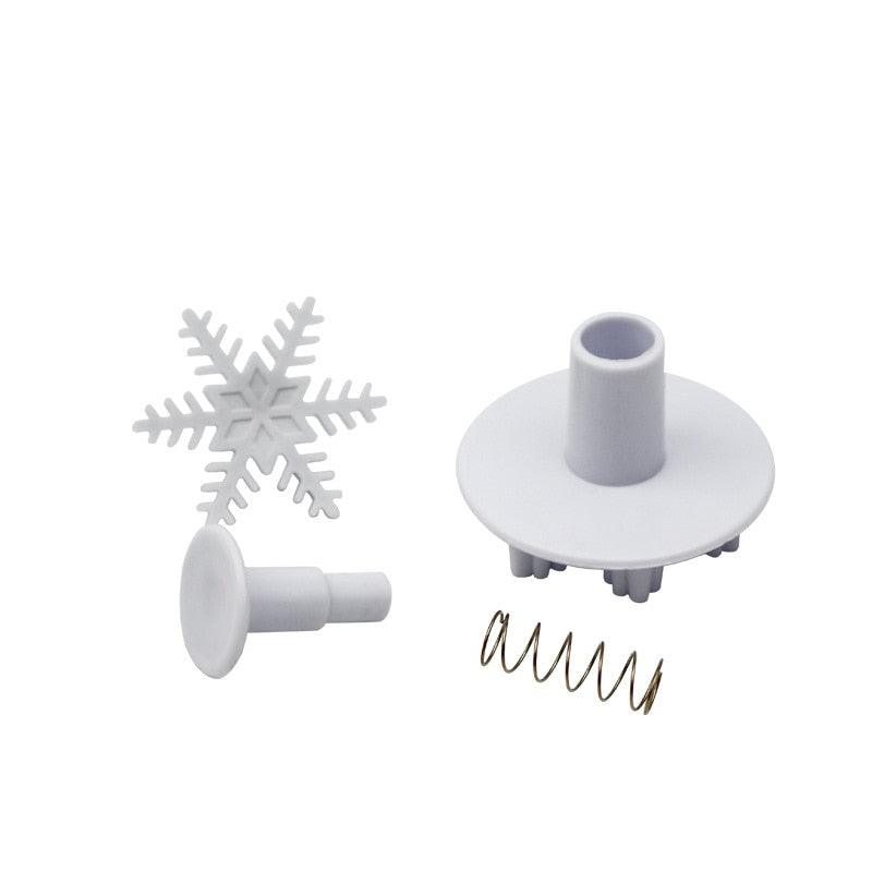 Snowflake Fondant Cake Decorating Tools Sugarcraft Cutter Mold Cake Decorating Baking Tools Kitchen Accessories 3Pcs/Set Snowflake Cookie Cutter Set Cake Decorating Mold Fondant Winter Theme Molds