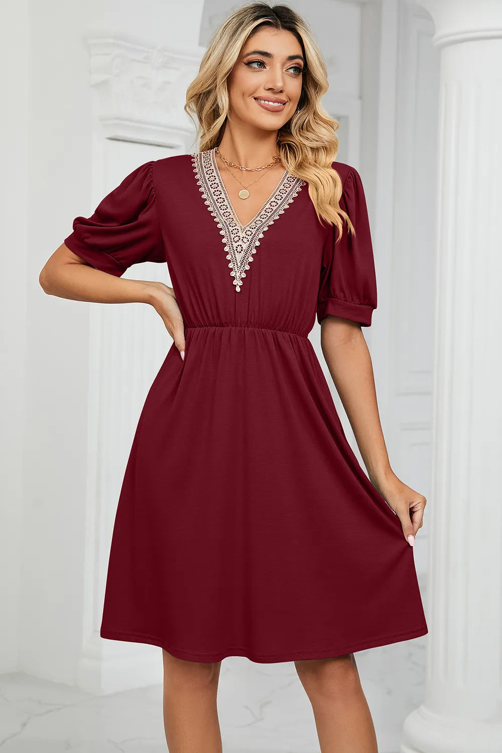 Solid color lace patchwork V-neck short sleeved pocket waist cinching dress