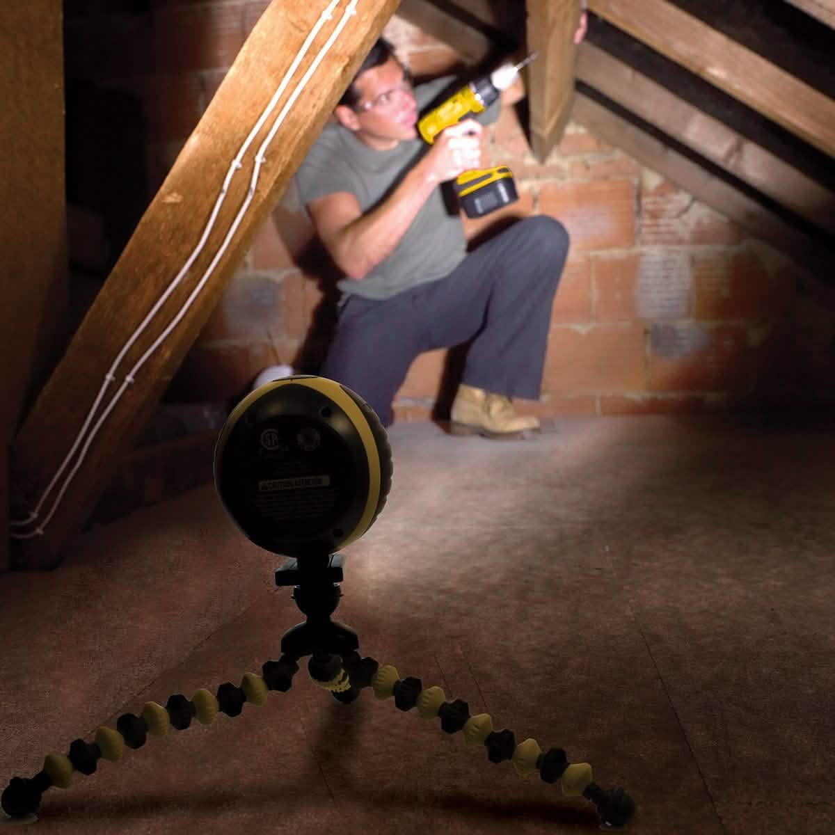 STANLEY SquidBrite Alkaline LED Work Light