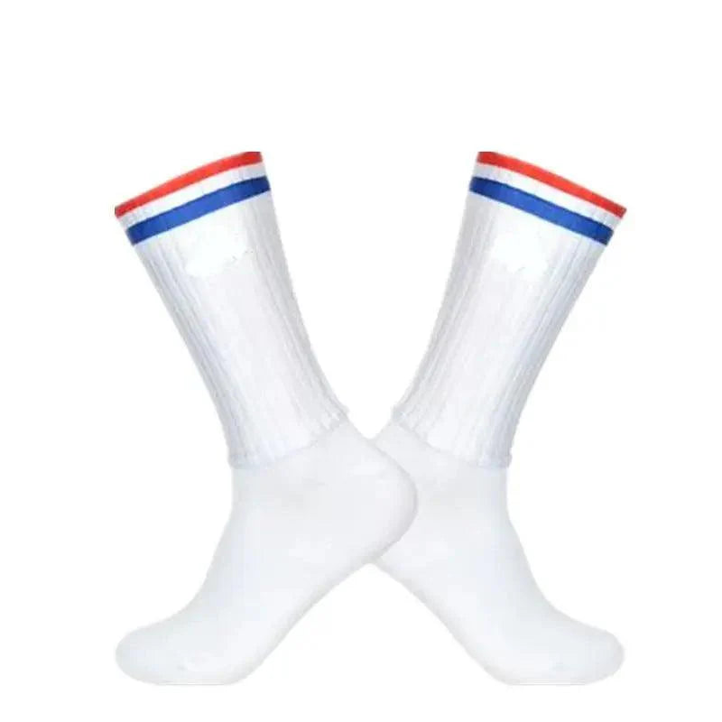 Stylish Summer  Breathable Cycling Socks For Men Anti Slip Seamless Sports Cycling Socks For Men Modern Design Running Sports Socks