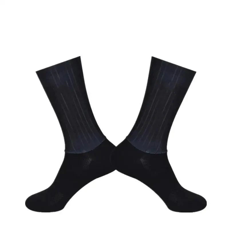 Stylish Summer  Breathable Cycling Socks For Men Anti Slip Seamless Sports Cycling Socks For Men Modern Design Running Sports Socks