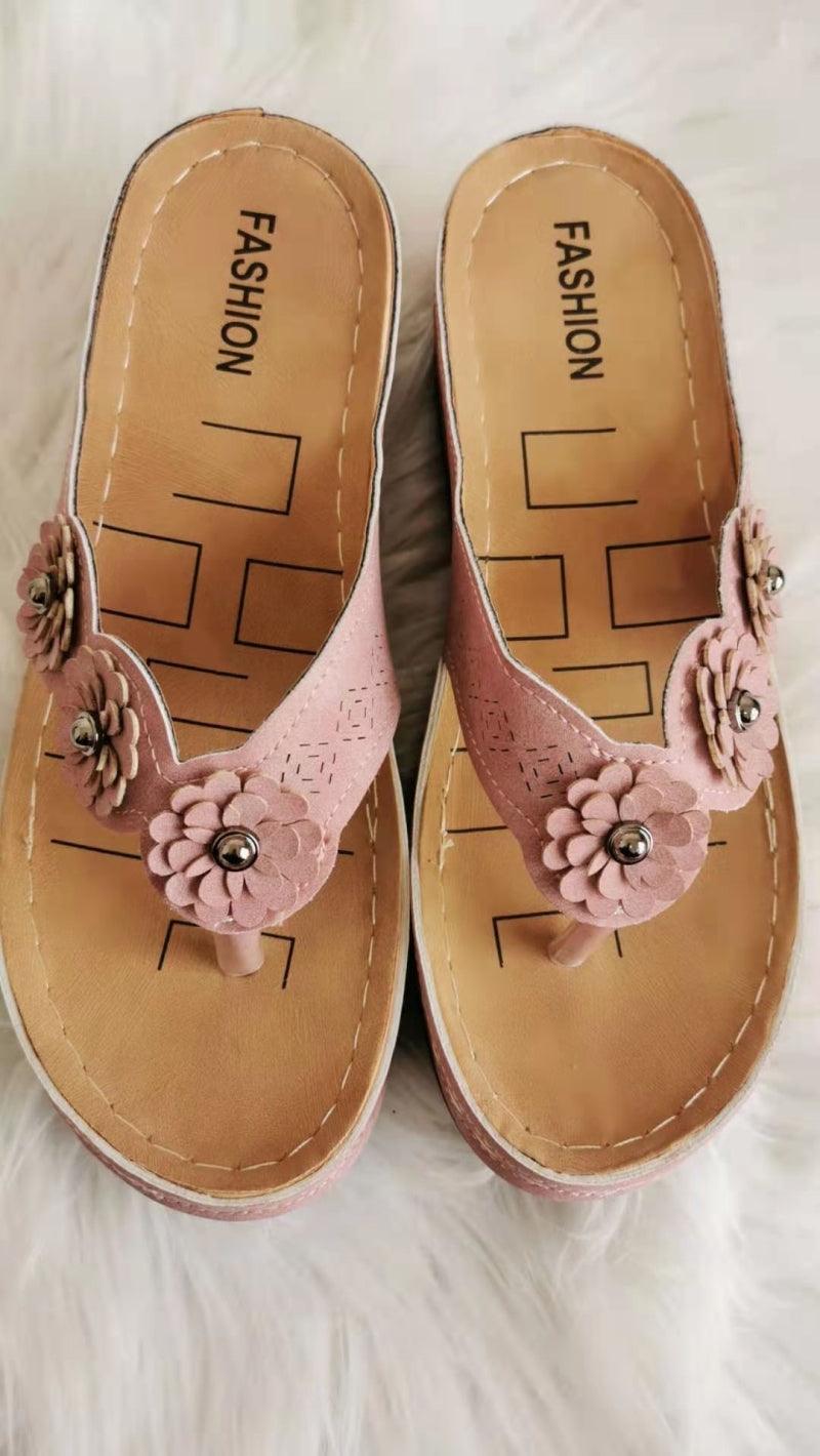 Summer Flat Sandal For Women Multicolor Handmade Retro Flowers Flip-Flops Women Slippers Cute Flat Summer Flats Sandals Women Strappy Flat Open Toe Sandals