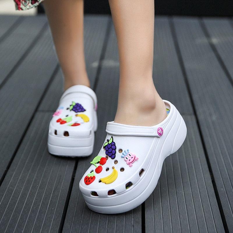 Summer Women Clogs Platform Garden Sandals Fruit Slippers Slip On Beach Shoes Fashion Slides Platform Clogs Beach Sandals Slippers For Women