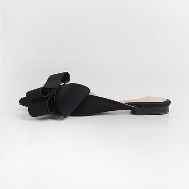 Summer Women's Shoes Silk Satin Trendy Slippers Flat Heel Women's Shoes Silk Satin Pointed Bow Tie Flat Heel Outdoor Sandals Slides Party Sandals Casual Shoes Summer Low Heeled