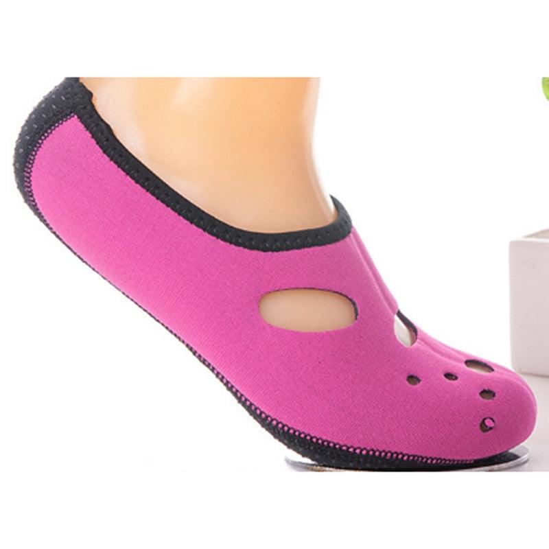 Summer Womens Water Shoes Swimming Solid Color Summer Aqua Beach Shoes Socks Slippers Quick-Dry Aqua Yoga Socks For Surf Swim Water Sport