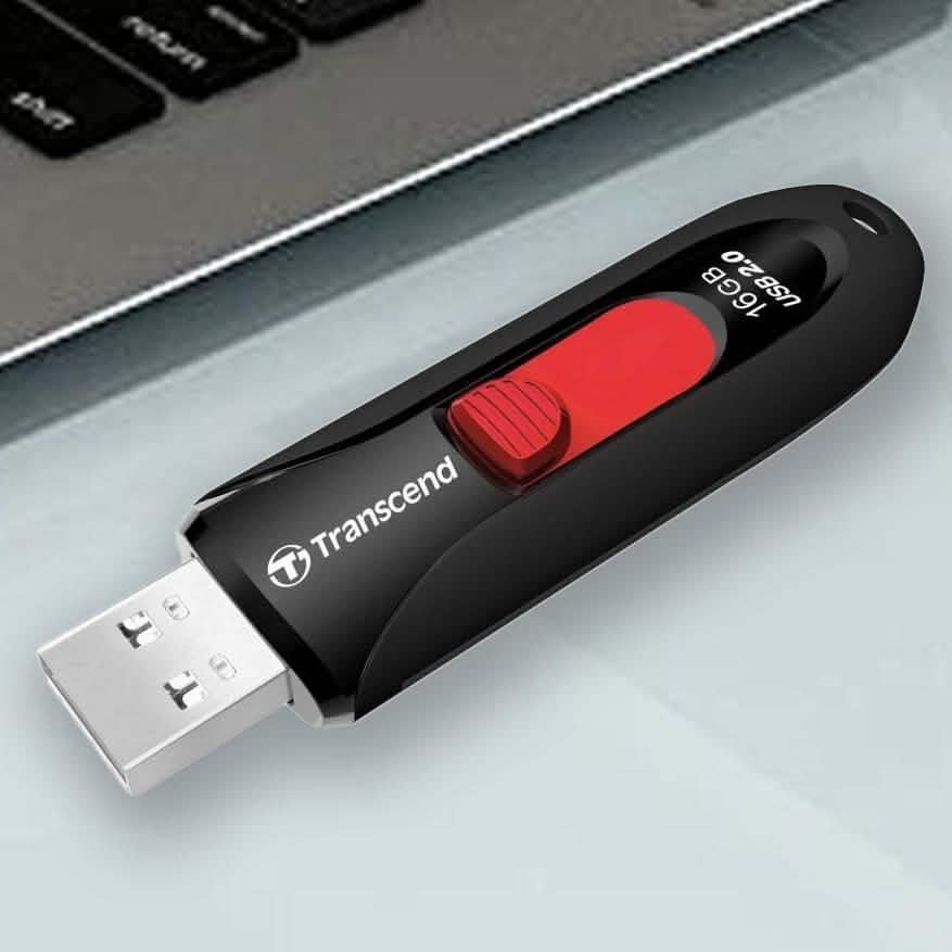 Transcend Jetflash 590 USB 2.0 Flash Drive
