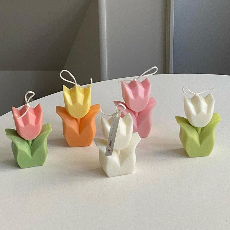 Tulip Candle Aroma Decoration Wedding Souvenir Birthday Gift Decoration Candles Handmade Delicate Tulip Flower Shape Candle  Perfect for Birthday Party Wedding Spa Home Decor