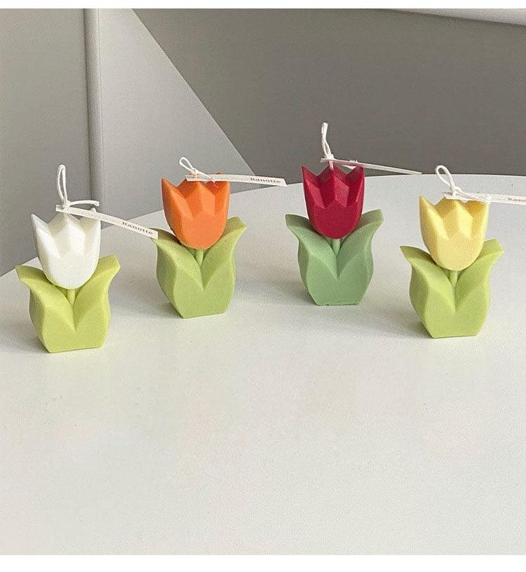 Tulip Candle Aroma Decoration Wedding Souvenir Birthday Gift Decoration Candles Handmade Delicate Tulip Flower Shape Candle  Perfect for Birthday Party Wedding Spa Home Decor