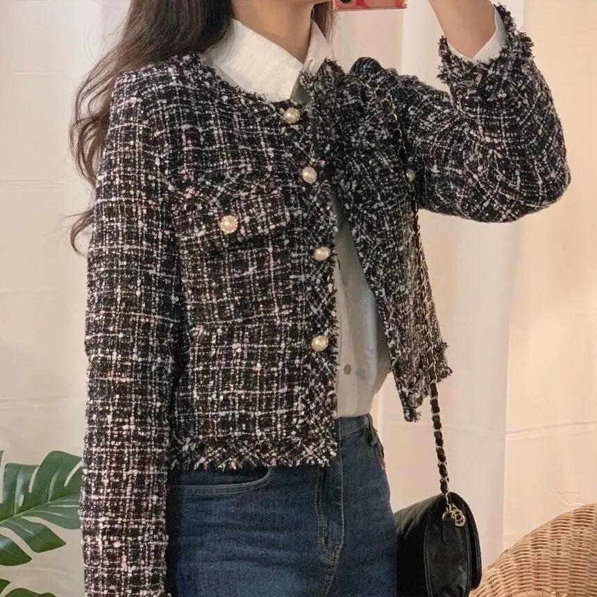 Vintage Style Autumn Winter Tweed Jackets For Women O-Neck Long Sleeve Loose Wool Coat Single Breasted Outwear For Girls