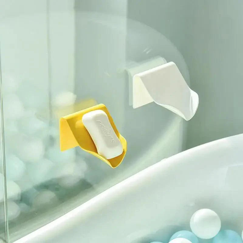 Wall-suction Drain Soap Dish Decorative Drainage Soap Holder Soap Holder Storage Container Home Bathroom Kitchen Accessories Self Adhesive Soap Drain Rack Soap Holder with Hook Wall Mount Soap Dish with Hook Sponge Soap Draining Tray Plate