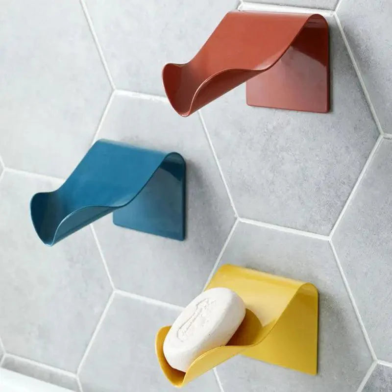 Wall-suction Drain Soap Dish Decorative Drainage Soap Holder Soap Holder Storage Container Home Bathroom Kitchen Accessories Self Adhesive Soap Drain Rack Soap Holder with Hook Wall Mount Soap Dish with Hook Sponge Soap Draining Tray Plate