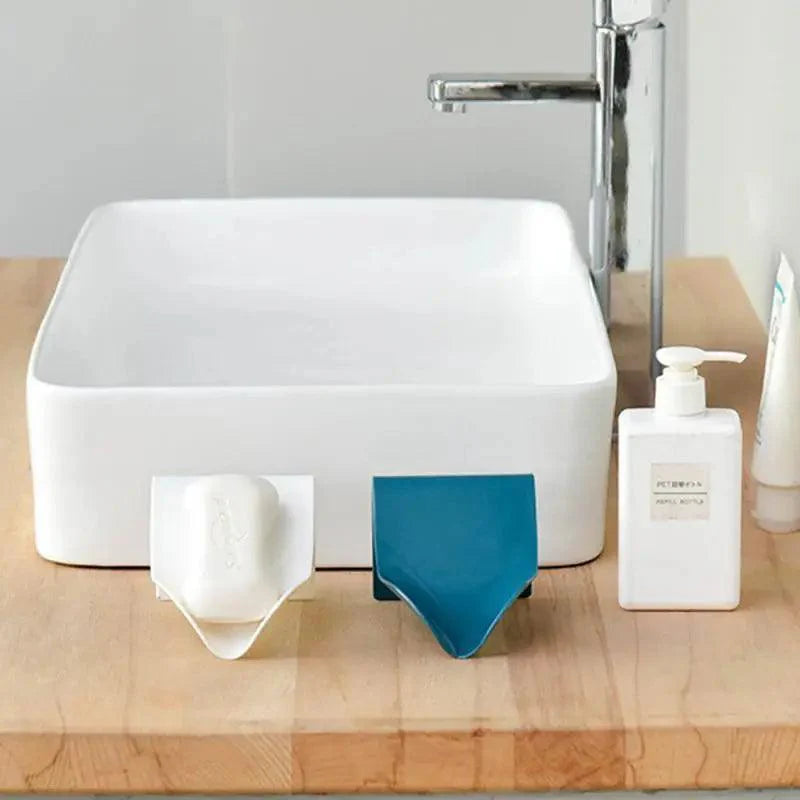 Wall-suction Drain Soap Dish Decorative Drainage Soap Holder Soap Holder Storage Container Home Bathroom Kitchen Accessories Self Adhesive Soap Drain Rack Soap Holder with Hook Wall Mount Soap Dish with Hook Sponge Soap Draining Tray Plate