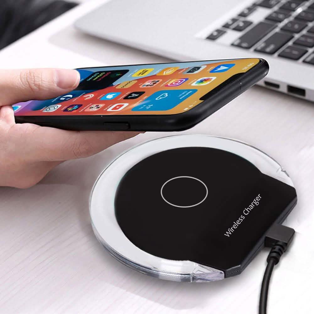 Wireless Charging With Phone Holder