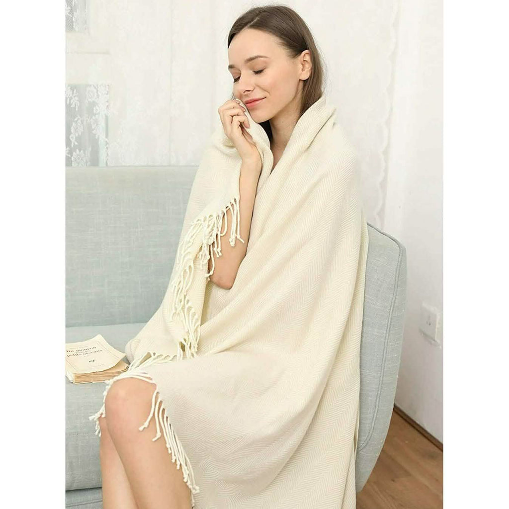 Wisley Home 100% Acrylic Chevron Pattern Throw