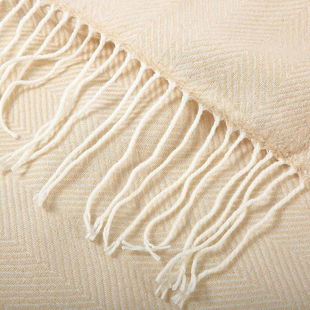 Wisley Home 100% Acrylic Chevron Pattern Throw