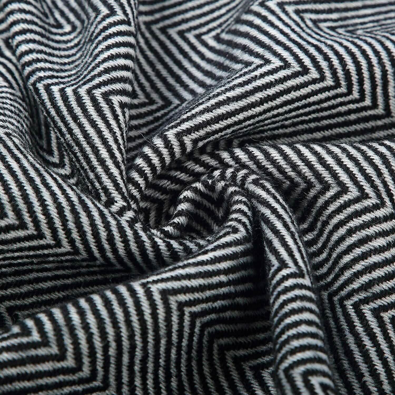 Wisley Home 100% Acrylic Chevron Pattern Throw