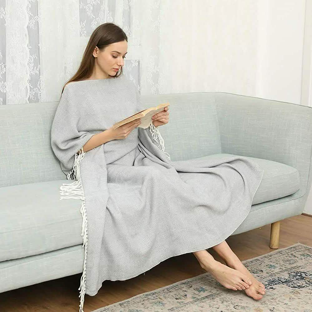 Wisley Home 100% Acrylic Chevron Pattern Throw