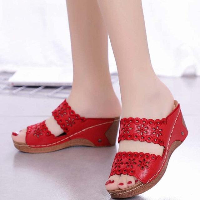 Woman Sandals For Beach Slip On Fashion Sandals Women Thick Bottom Footwear Flat Sandals Soft Leather Vintage Summer Casual Non-Slip Beach Platform Shoes Sandals