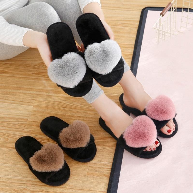 Women Indoor Warm Home Slippers Bedroom Cute Heart Pattern Non-slip Soft Comfort Plush House Heart Slippers Women Cute Fluffy Soft Sole Plush For House Indoor Outdoor Memory Foam Open Toe Slippers