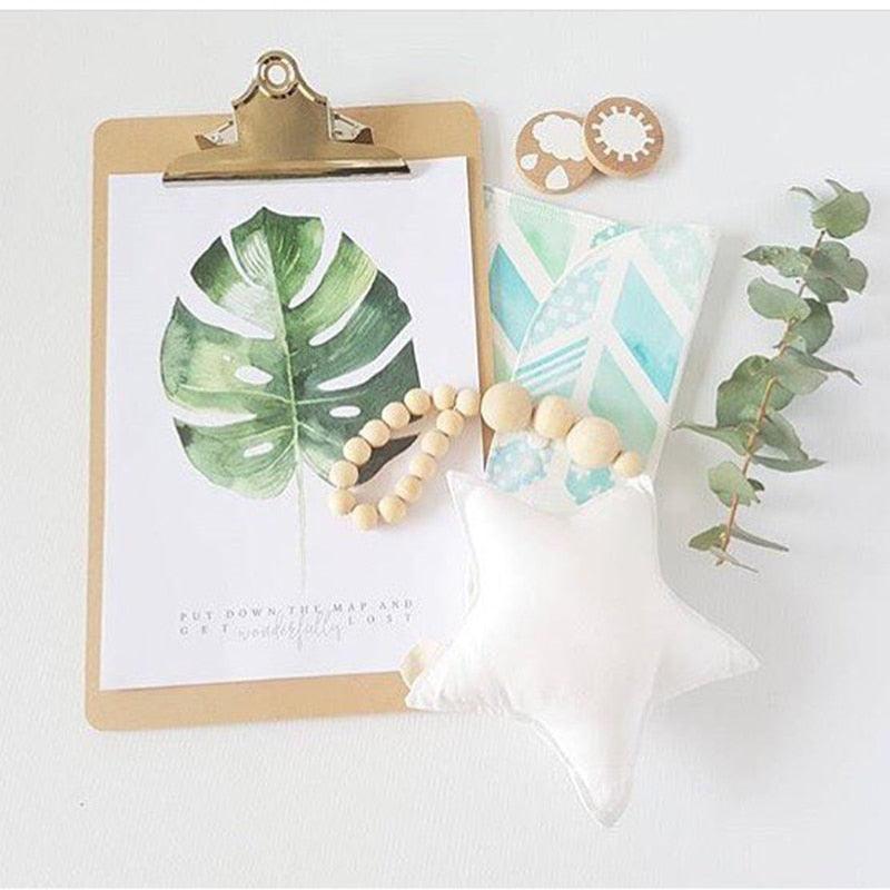 Wooden Beads Moon Star Heart Ornaments Dream Catcher Kids Room Decoration Wall Hanging Girls Baby Tents Handmade Wall Hanging Decor Home Gifts for Girls Gifts for Women